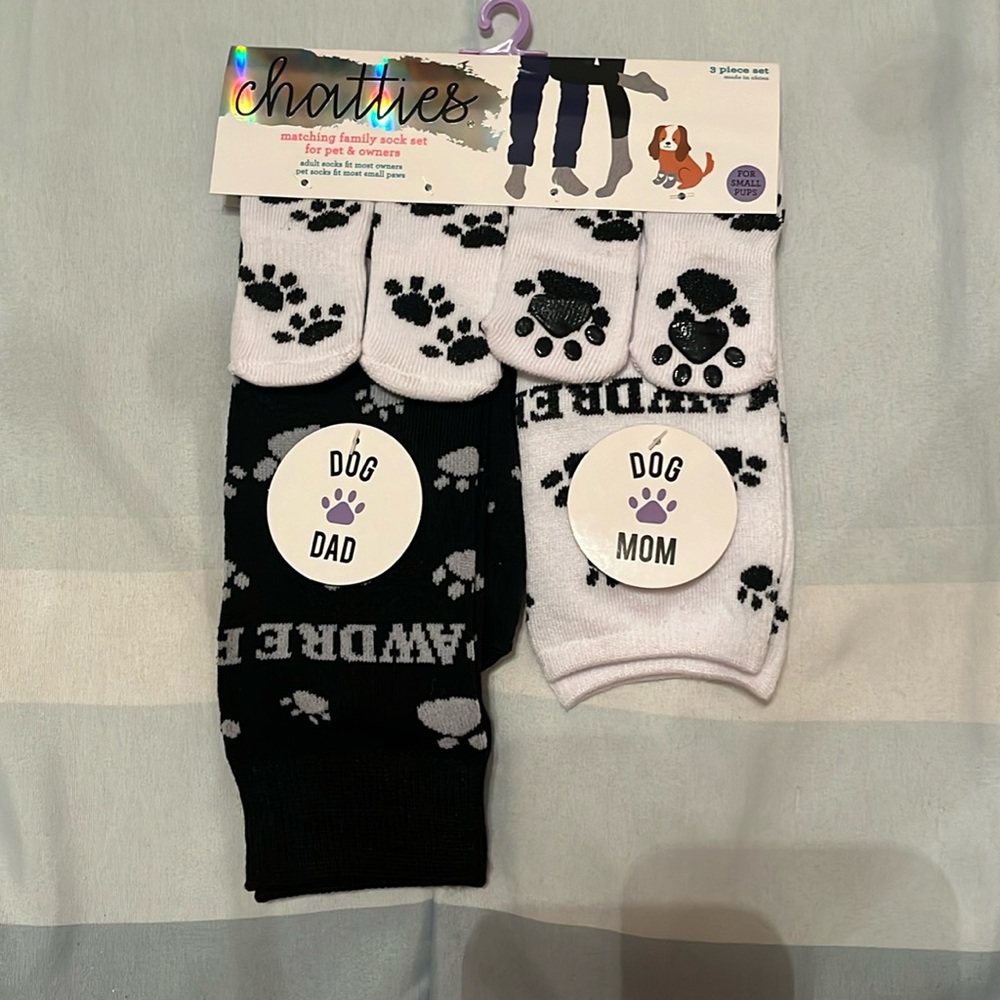 Matching family sock set for pet & owners